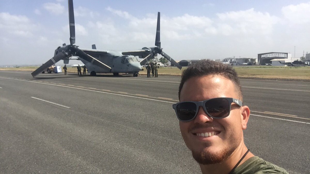 oscar_javier08's tweet photo. NAVY🔥#Emocionao #Culeco #NoMeLoCreo https://t.co/X4Y8dnFgiN