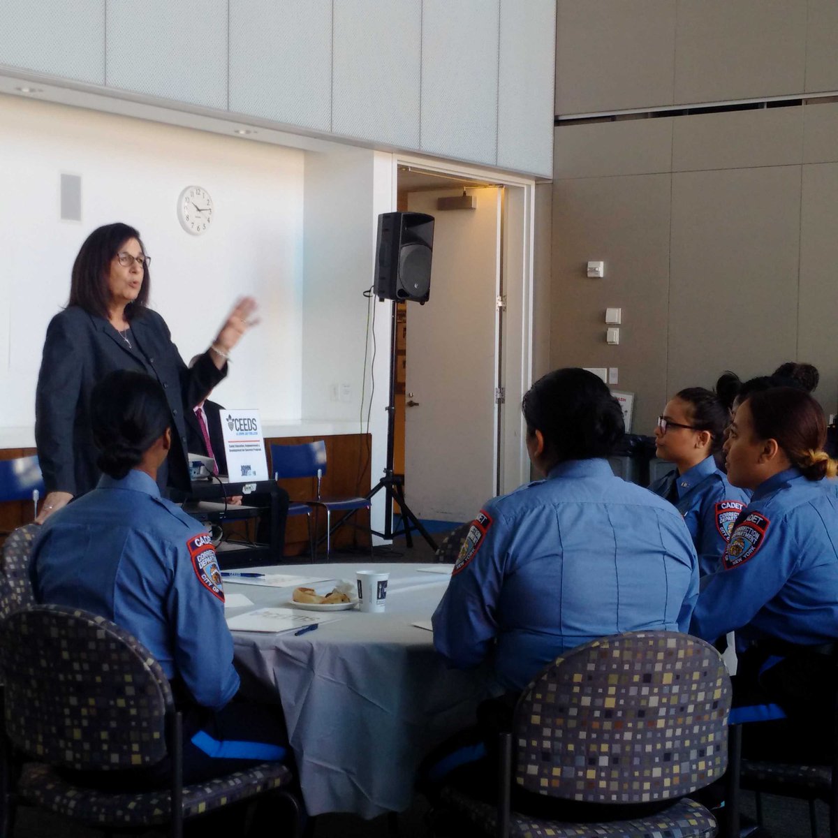 JJExtAffairs's tweet photo. .@CorrectionNYC Comm. Brann speaks to @JohnJayStudents about change in Dept w launch of #JJayceeds @NYCDBoldest https://t.co/ymRy4YoB1p