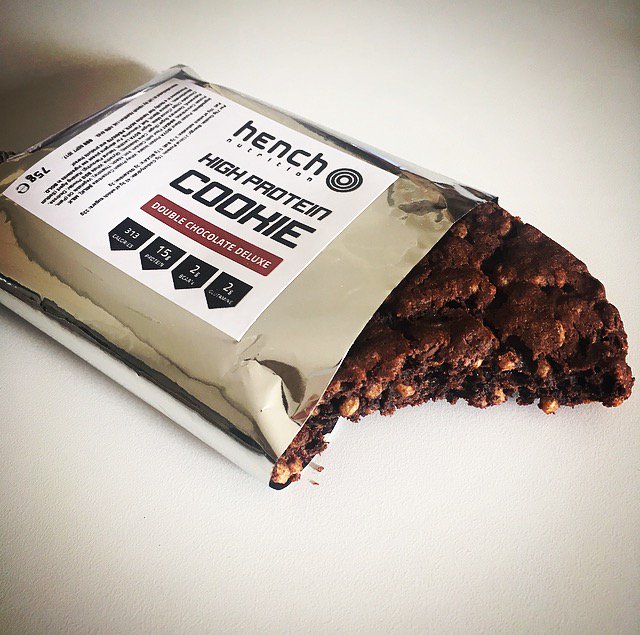 HenchNutrition's tweet photo. A quick review of our High Protein Cookies

https://t.co/280X0Y65Eq

#fitfam #fitness #henchnutrition https://t.co/10yrLCjtW9