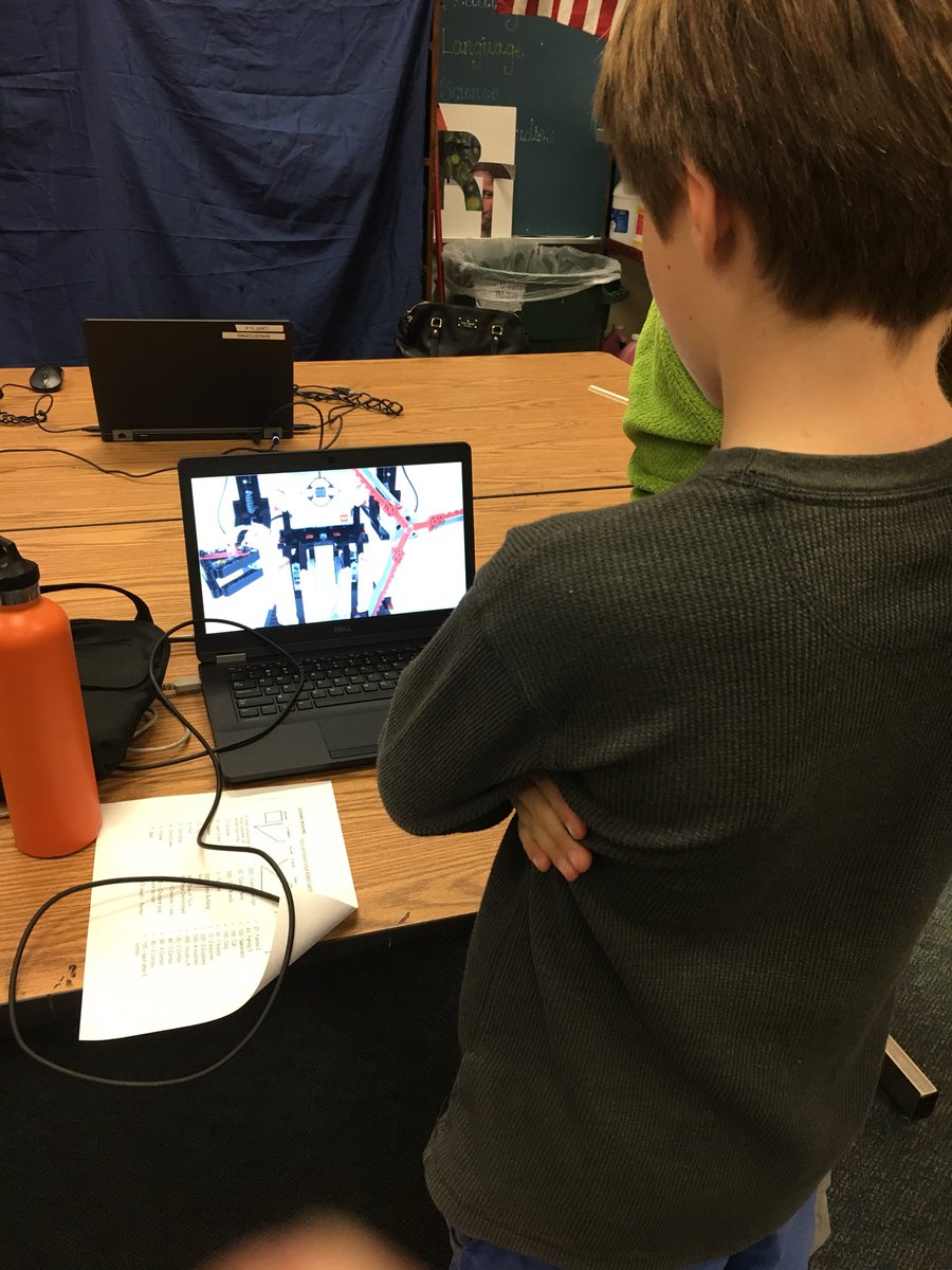 Robotics challenge at Intersession #barcroftSoars <a href="/APSVirginia/">Arlington Public Schools</a>