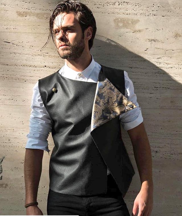 ManagementMR's tweet photo. Viernes de Sesión de fotos con @carlosmarmen y #CarlotinaClothing #ModaEditorial ¡muy pronto ! https://t.co/nhKNxlEzhG