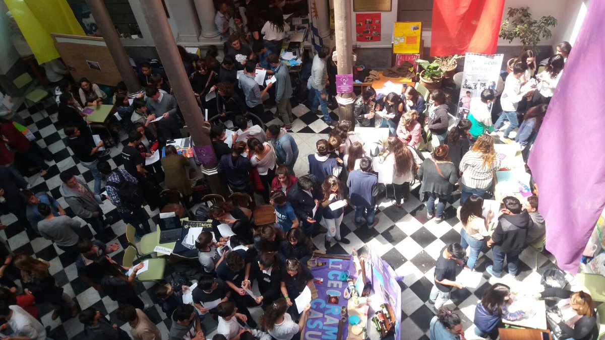 ureps's tweet photo. #ideasquecontagian Ahora en Anexo Figari participación en Media CES Y CETP https://t.co/wEWiartdiC