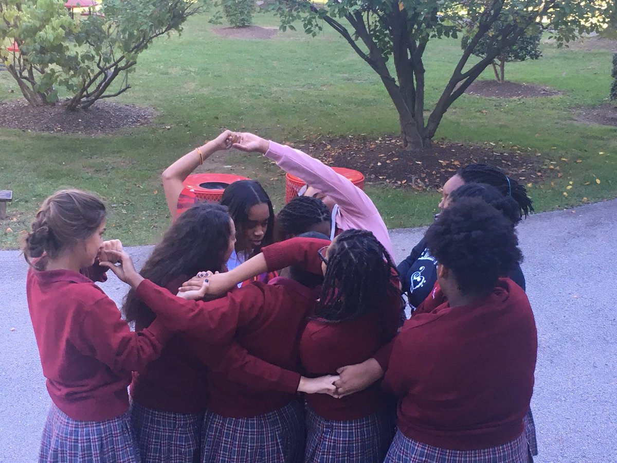ElizabethSeton's tweet photo. Campus Ministry leaders and students practice activities in preparation for our annual Middle School Retreat this weekend. #SETonSeton https://t.co/ZjFTM3xXHV