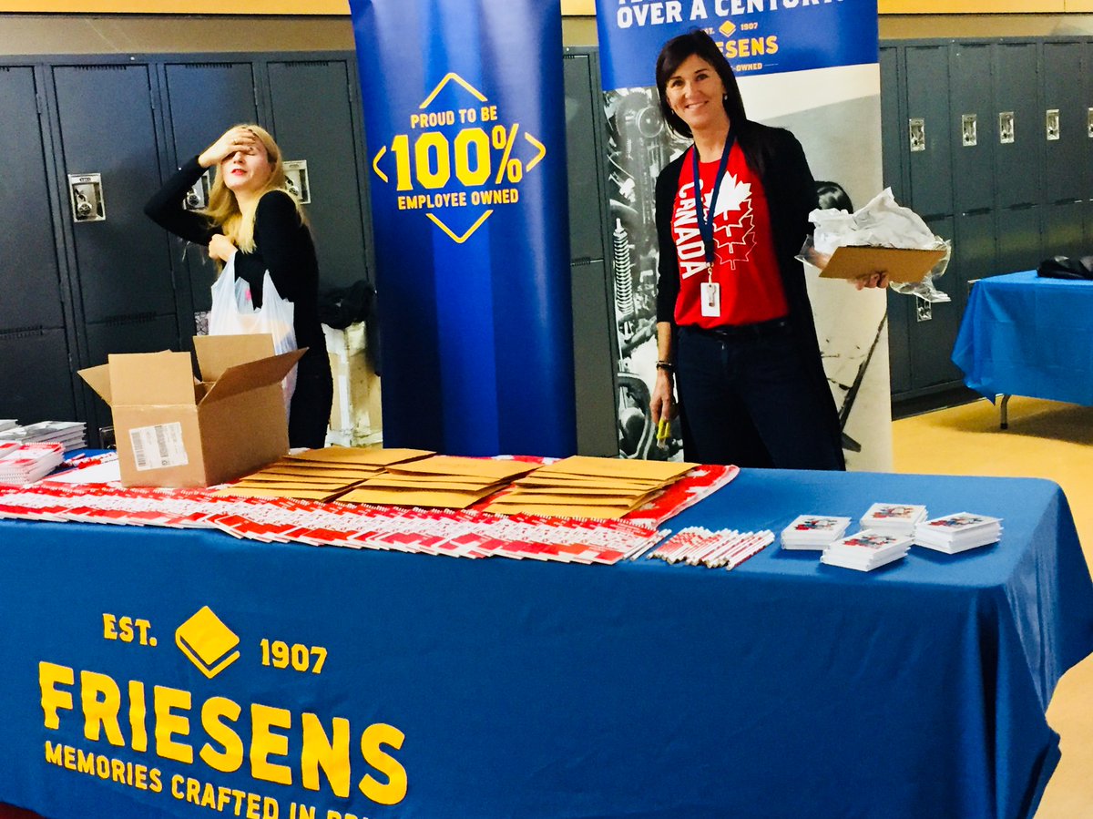 FriesenYearbook's tweet photo. The BC Workshop is about to get underway. Its going to be a great day! #Friesensworkshop #Friesenyearbooks #books #learningisthebest https://t.co/0GgEcJHWxX