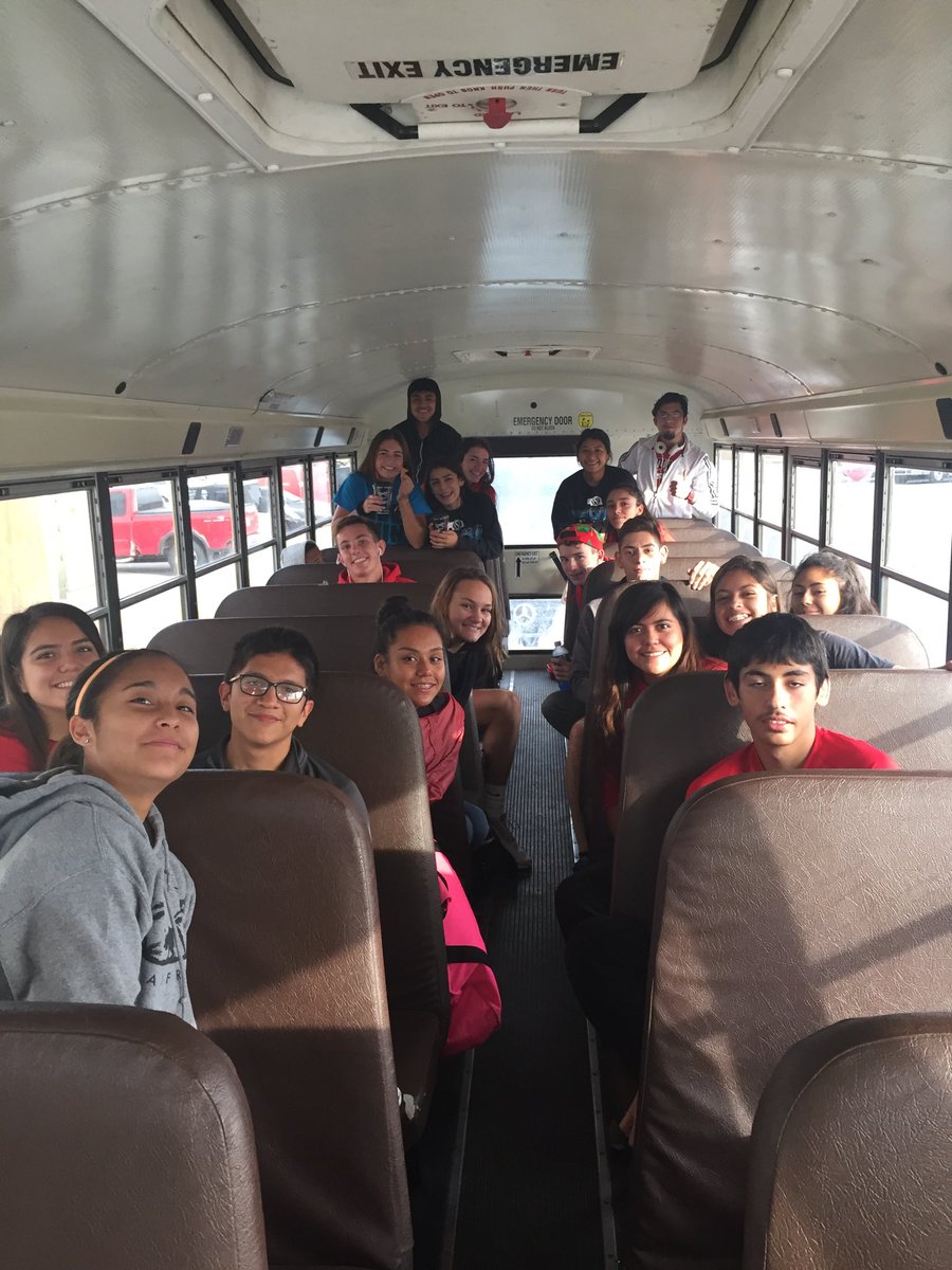 ssctrack's tweet photo. #supportstaff  #road2Kearney #SSCXC #Cardpride @SSCxc @xcssc @SSCActivities https://t.co/Md5fFN5S3W