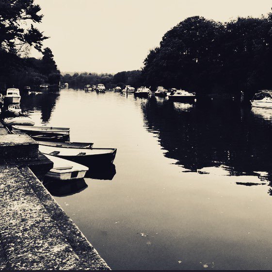 ArchieMacLDN's tweet image. 🖤HAPPY PLACE🖤
This view + Cat Power ‘Breathless’ makes for a very peaceful lunch break 😊 ift.tt/2yF4K7a |