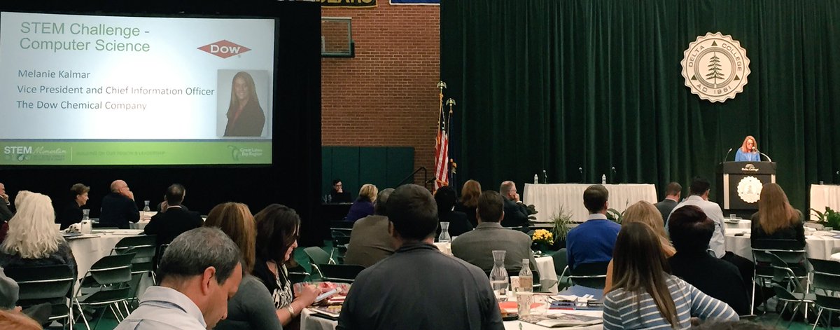 chrisv250's tweet photo. Emphasizing the T in #STEM, @DowChemical CIO Melanie Kalmar @mkalmar2 at @stemgreatlakes #STEMSummit17 Serious computer science needs in MI. https://t.co/KNcfFg1rcp