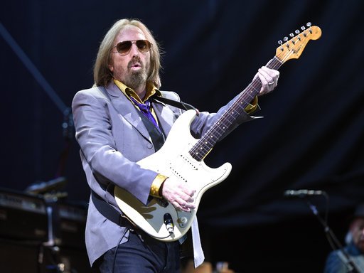 Happy Birthday to Tom Petty in Rock n Roll Heaven.  He would\ve been 67 today.

 