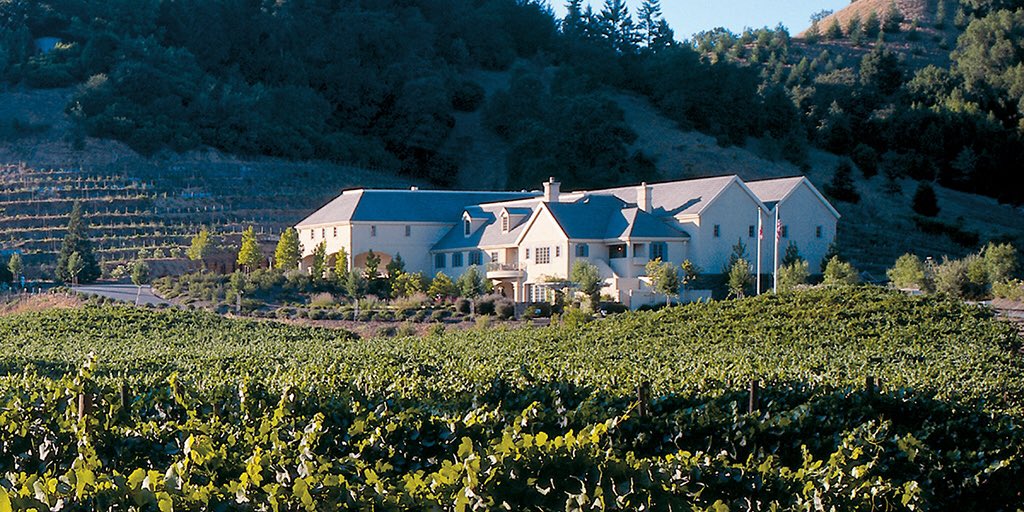 Throwback to the Top 10 Wines of 2016 at #NYWE2017! We're starting with <a href="/HartfordWines/">HartfordWines</a> and its Zinfandel, which was #10 on the list.