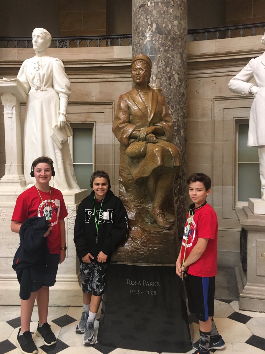 DowlingAMSB's tweet photo. Inside the Capitol! #AMSBDC #AR5 https://t.co/6i4hz4Jx6H