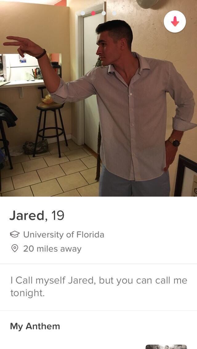 Alextrxm's tweet image. tinder c'est vraiment un autre monde 😂😂