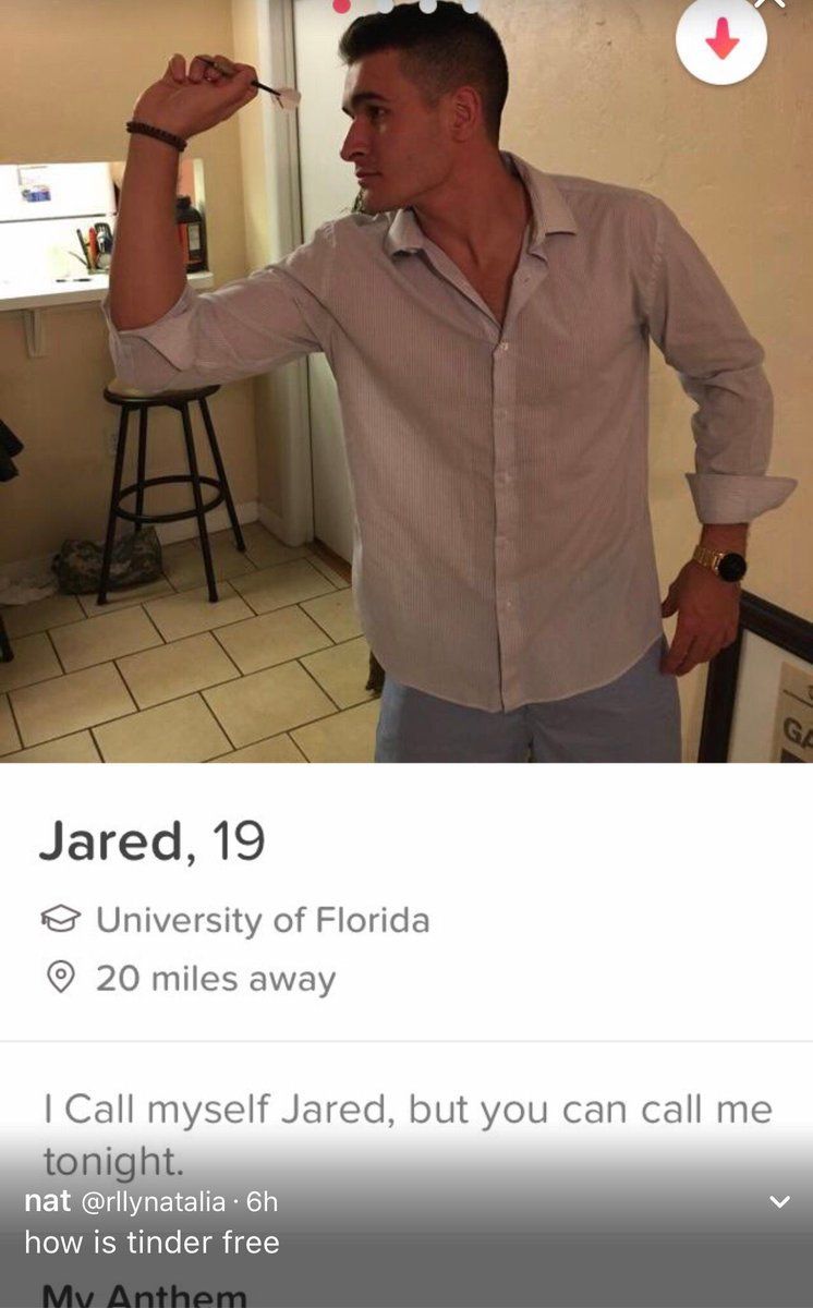 Alextrxm's tweet image. tinder c'est vraiment un autre monde 😂😂