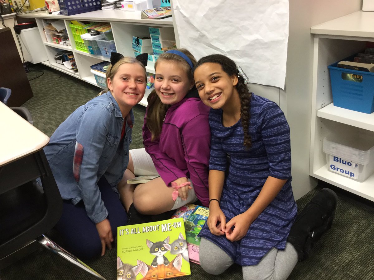 Buddie reading time #YESTigers180