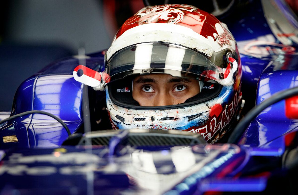 TeamJagonyaAyam's tweet photo. Get ready for FP1 #USGP https://t.co/Tq6PfLZ2lm