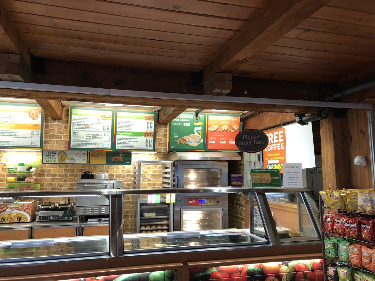 wendy_ettinger's tweet photo. @KMAN_2017 #FastFood https://t.co/vyGaANJ4dD