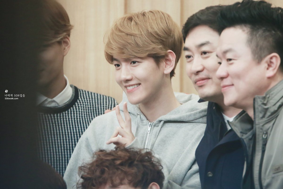 LoveDayBAEK's tweet photo. 150413 #백현 
https://t.co/B98j8B8jiW
https://t.co/DR7T7iY0IO
https://t.co/RDPJVRc8UJ
https://t.co/KadD57H1vH https://t.co/wrdBo8sfBn