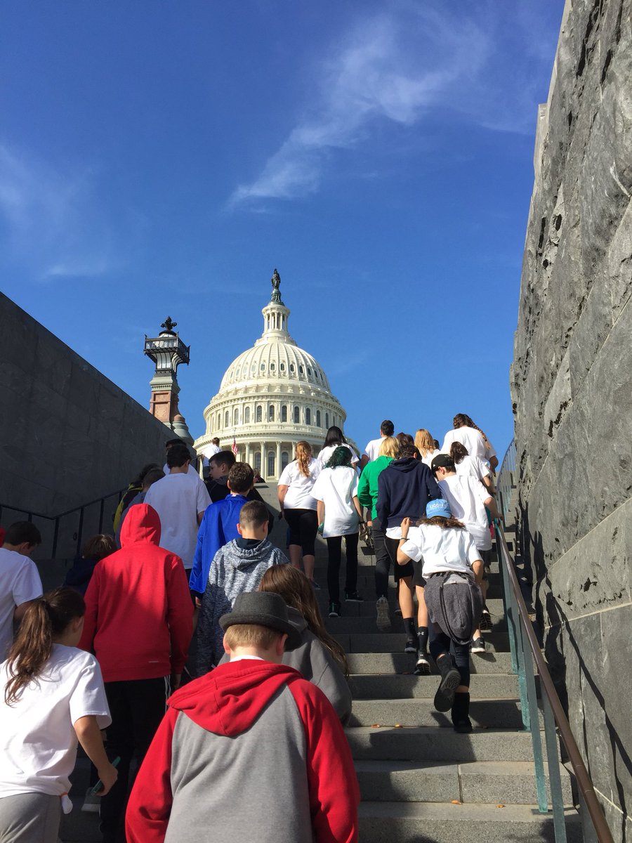 Room27Tweets's tweet photo. The Capitol #AMSBDC2017 #AR5 @AmityMSBethany https://t.co/7HdaLPJc8t