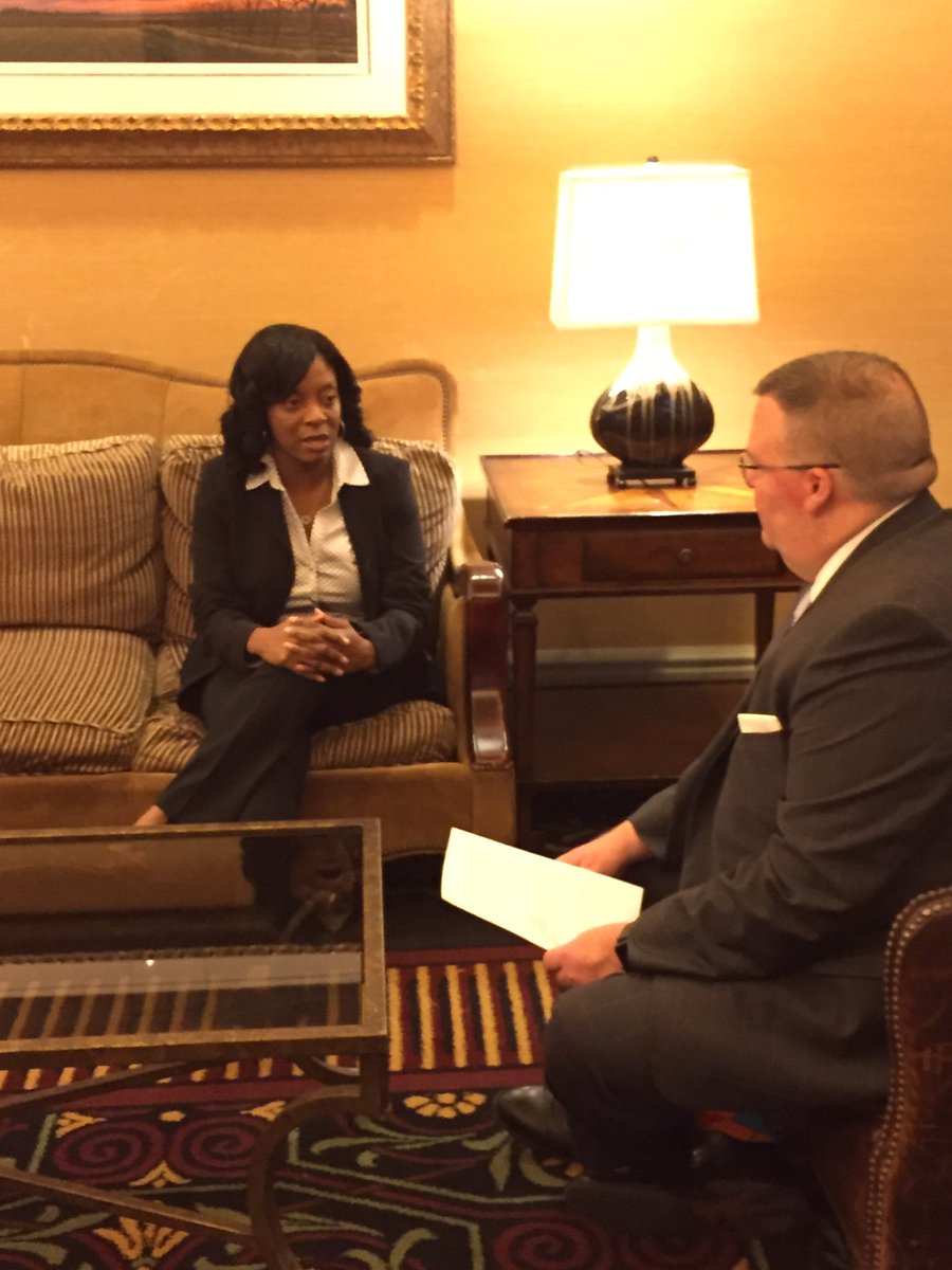 PSBA's tweet photo. .@MottHallBridges Principal Nadia Lopez will be on a future episode of @KeyEdRadio. Right now she is speaking at #PASLC2017 closing https://t.co/R2m6wQ67X5