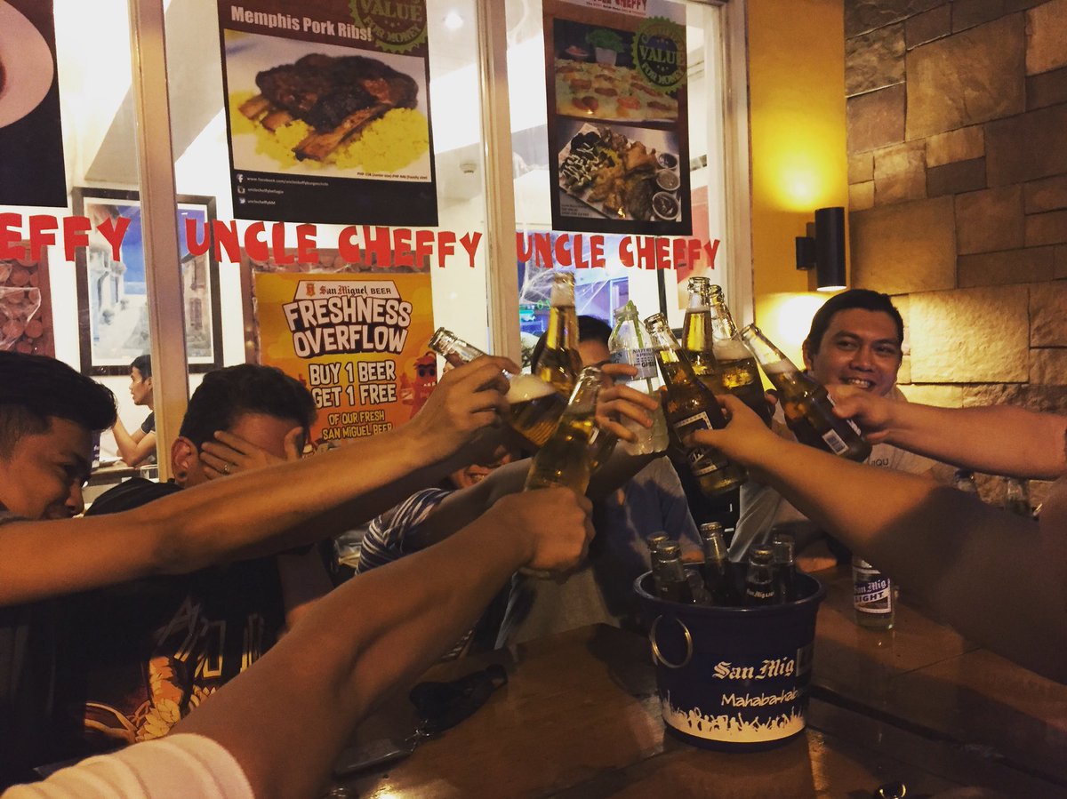 dabid_dee's tweet photo. #octoberfest2017 @ubiquitygs #NotTheSameOldShift https://t.co/ILkwo9URju