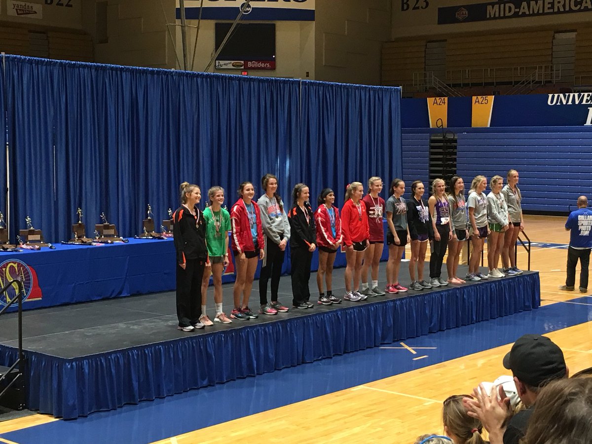 cuse_xc's tweet photo. Best Freshman up there. Ellie Wilkinson!!!! https://t.co/E7GHKos1w0