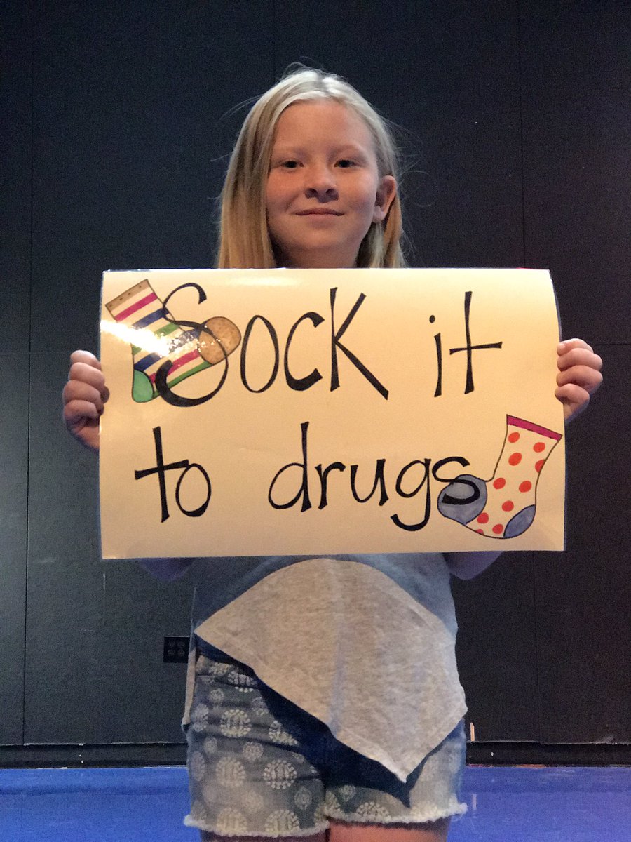 rcsdspanger's tweet photo. Spanger kicks off Red Ribbon Week! #RCSDchampion https://t.co/eanl0Gih8c