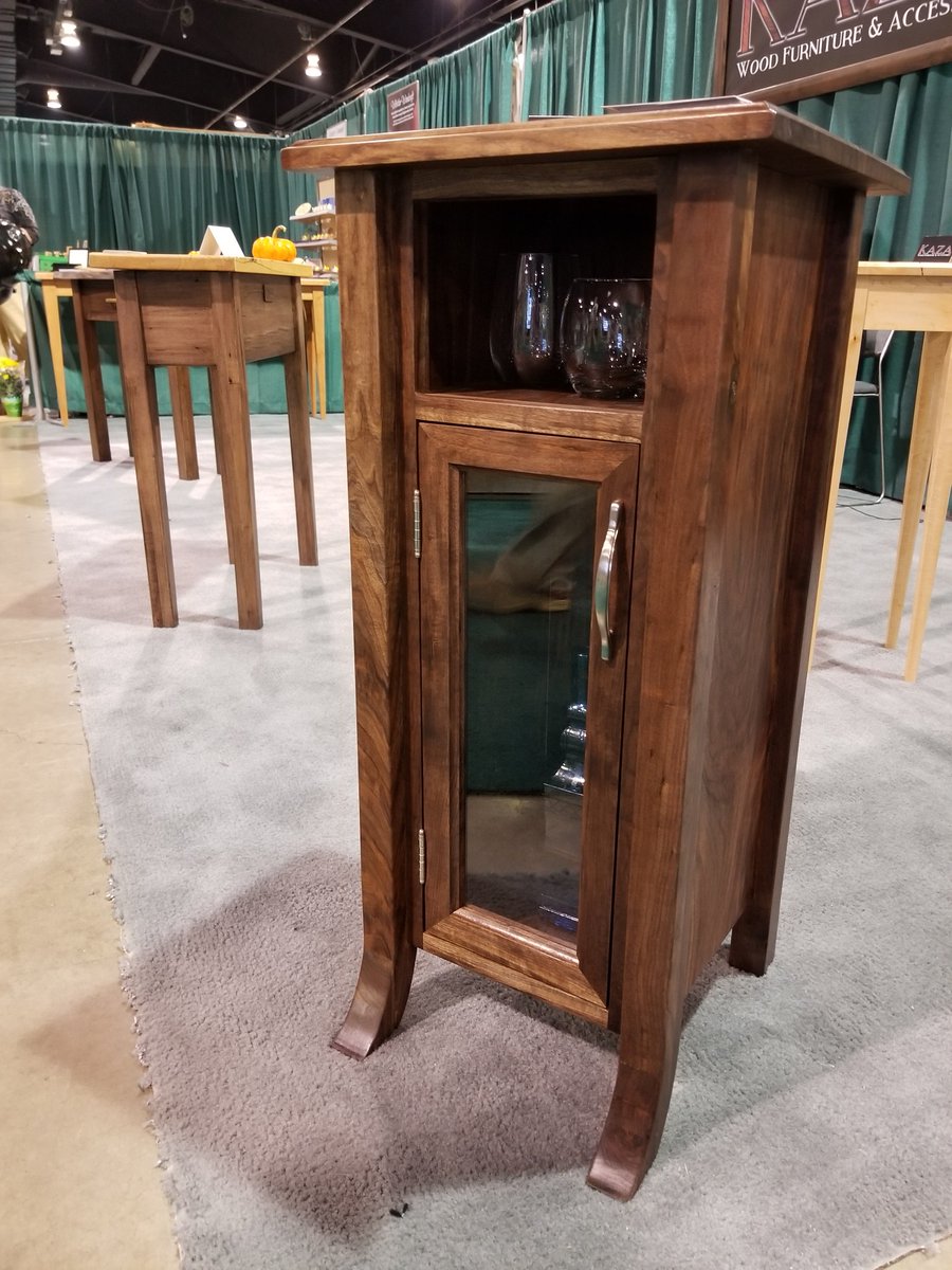 OntarioWood's tweet photo. A sneak peek at @kazafurniture’s new collection at the #FallCottageLife Show! https://t.co/IcpL8t4PEU