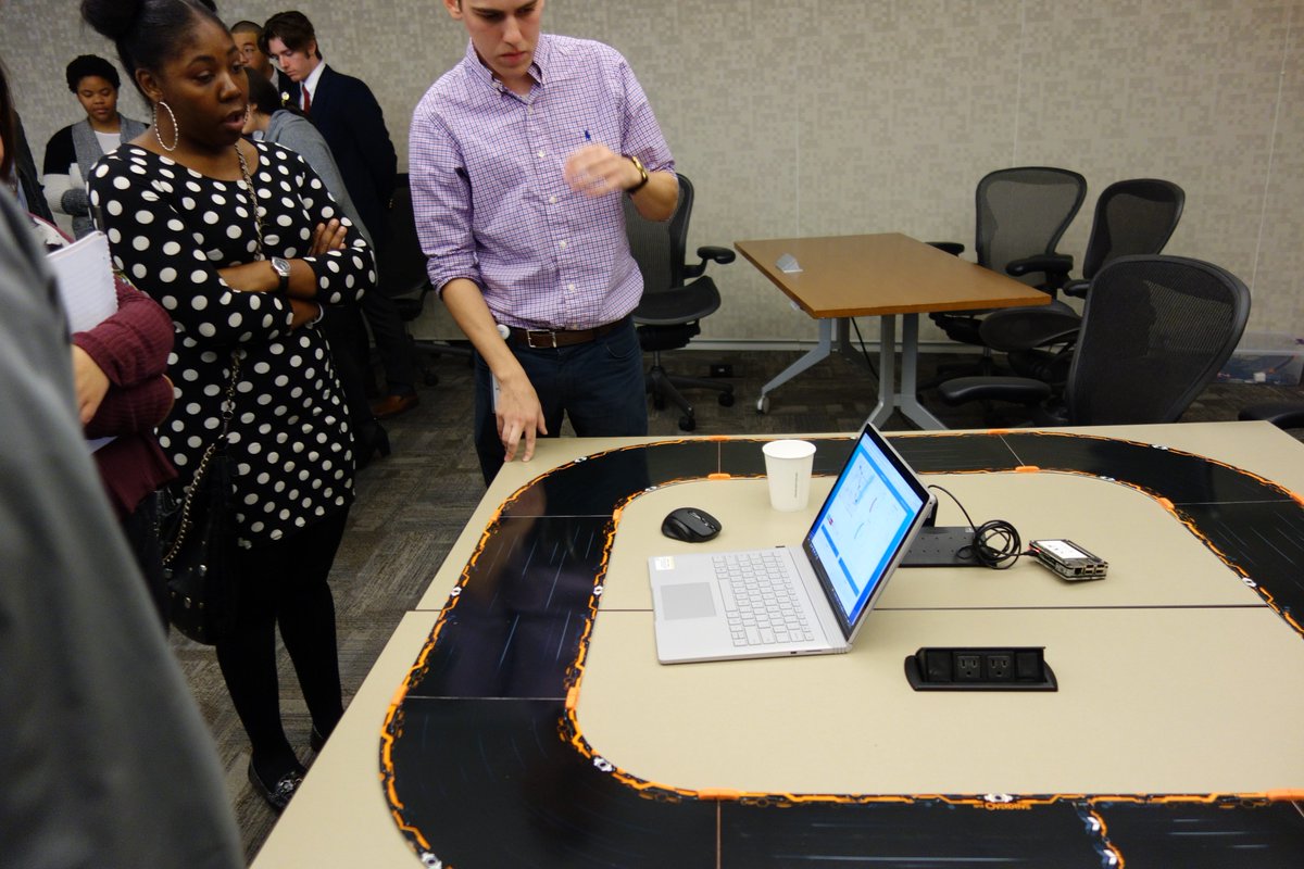 barblapp's tweet photo. Had a great time showing ITWorks students @Tech_Impact some of the cool things we do with AR/VR and IoT technology at @SAP #sapgivesback https://t.co/JrodUS5od4
