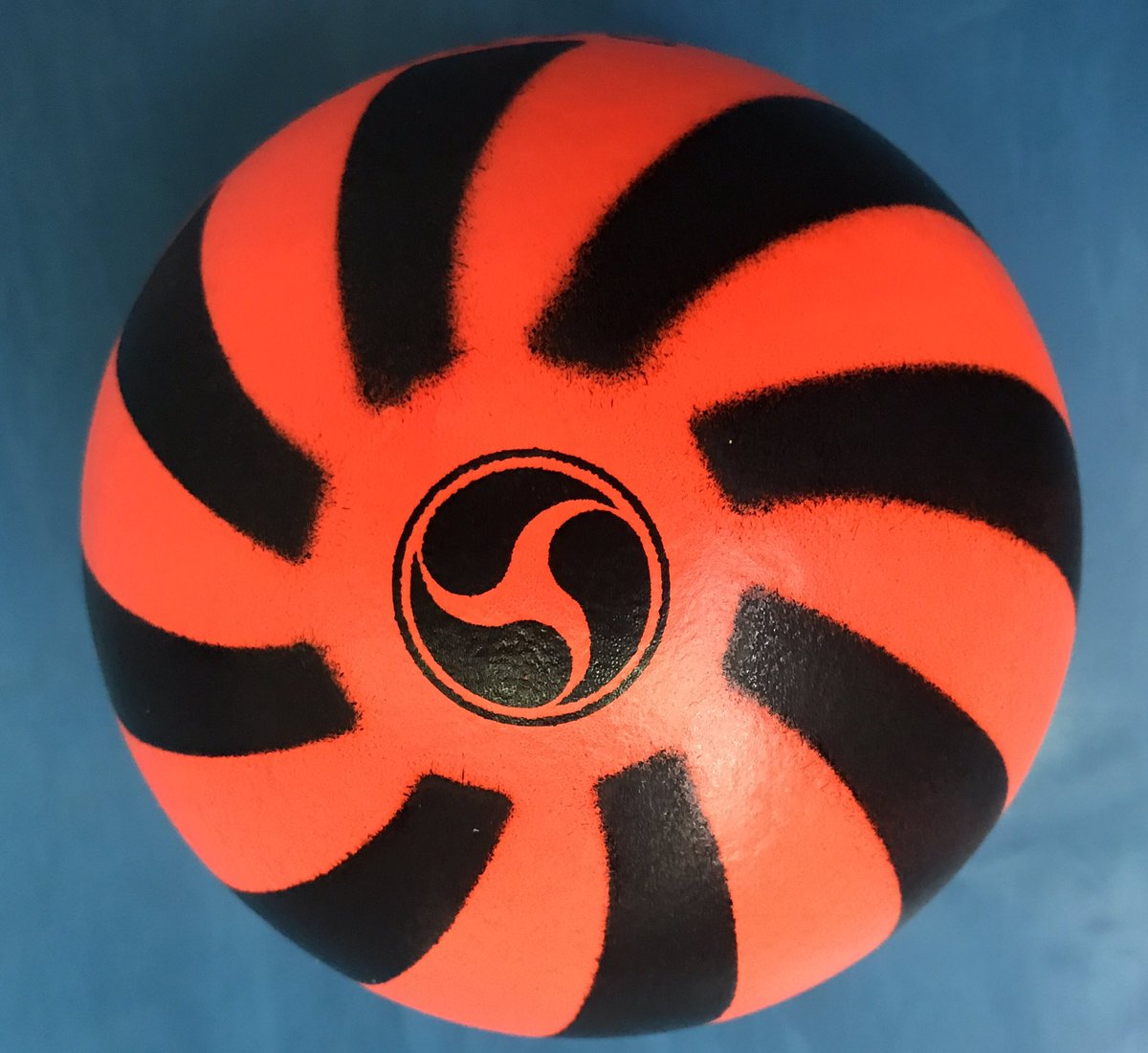 DATCHBALL's tweet photo. Ya han llegado las NUEVAS Y MEJORES pelotas #Datchball ranking.es instaladeporte.es y clubs @deporte_aragon @InstalaDeporte @LacaMariano https://t.co/I8KuqPC9tI