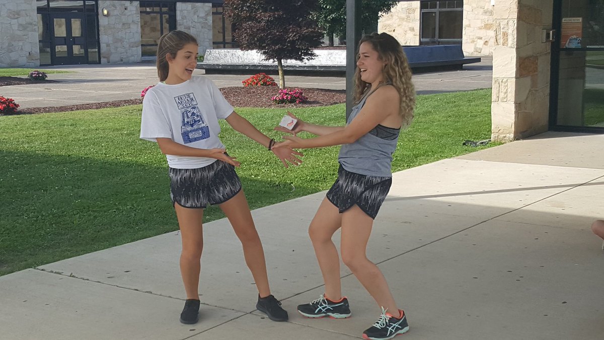 CJ_Legs's tweet photo. Not sure if these 2 @burrell_xc girls are twins, but they sure do dress alike. So just in case, HBD to @alyssamiIIer and @schweemiller01 https://t.co/XBBKqDS4c5