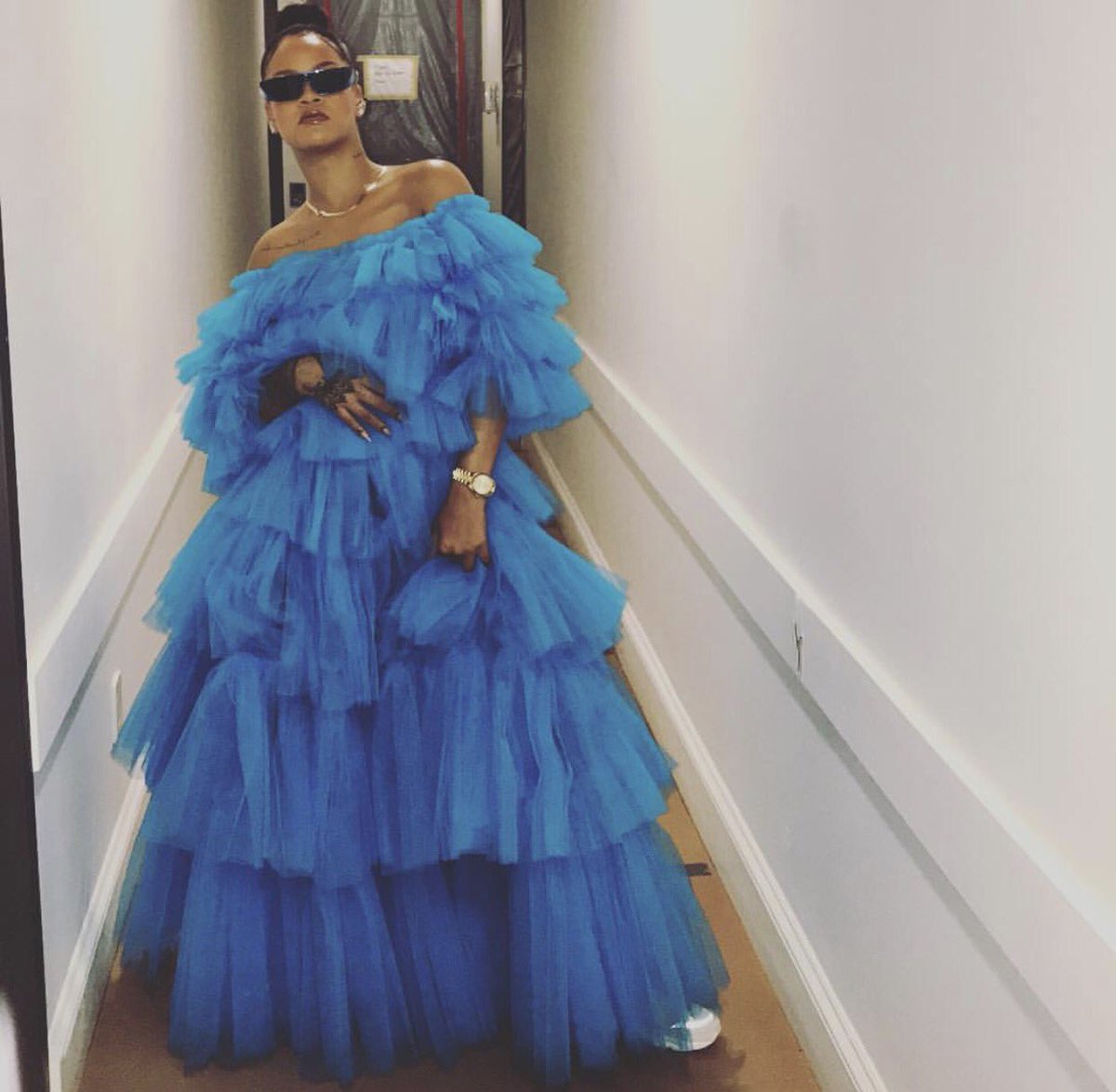 lustrelux's tweet photo. Riri and ruffles 😩🙌🏼💜💙 https://t.co/x6ZGPN7QQO