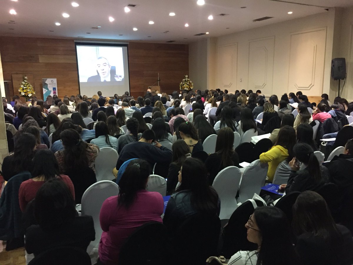 socheder's tweet photo. AHORA, con contacto directo de España y con un plenario lleno continua la jornada. @ministeriosalud @FENASENFCHILE @colegioenfermer https://t.co/5VW71WAtUO