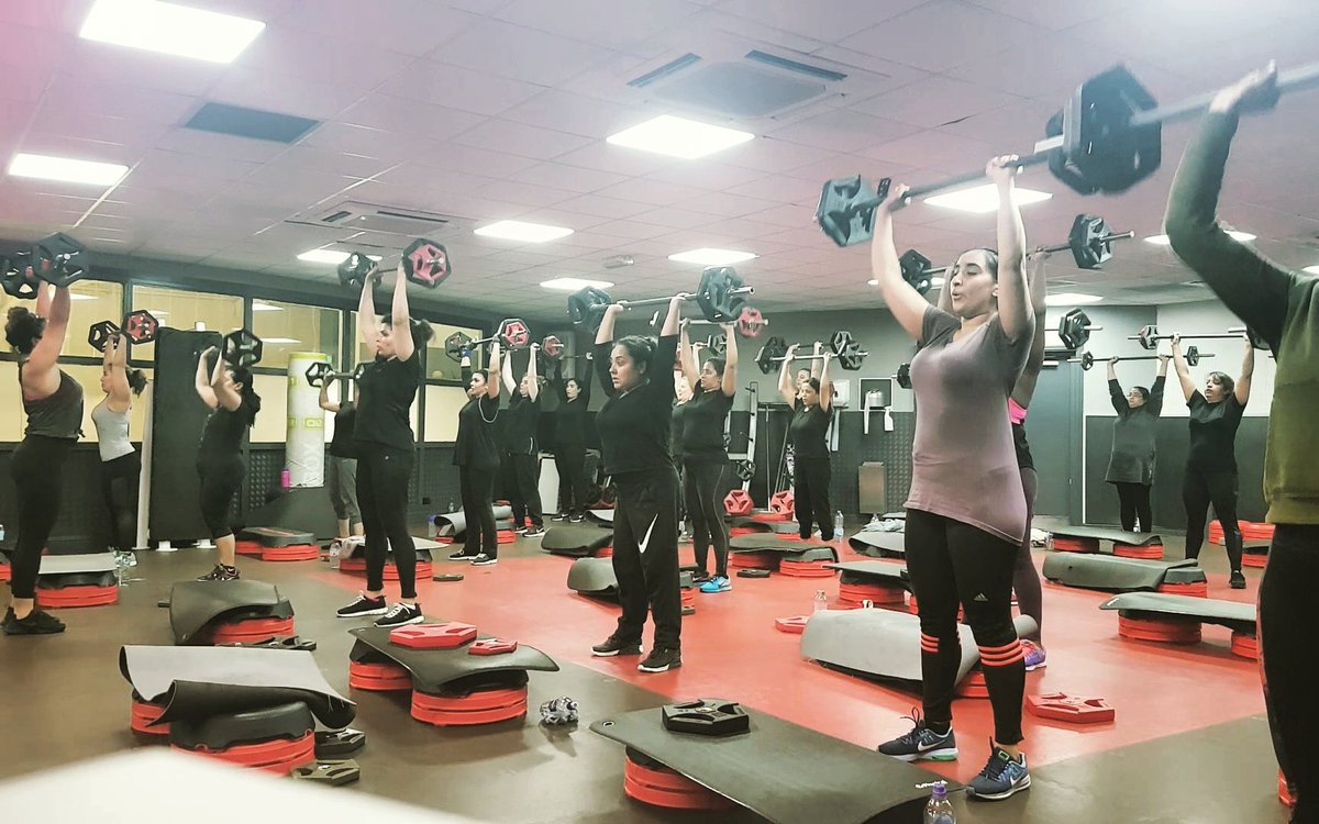 IlfordFF_UK's tweet photo. Awesome end to our open week! #fitfam #hiit #ladiesthatlift #ilfordfitnessfirst #ilfordgym #welovegroupexercise @FitnessFirstUK https://t.co/ekxAWVrN8s