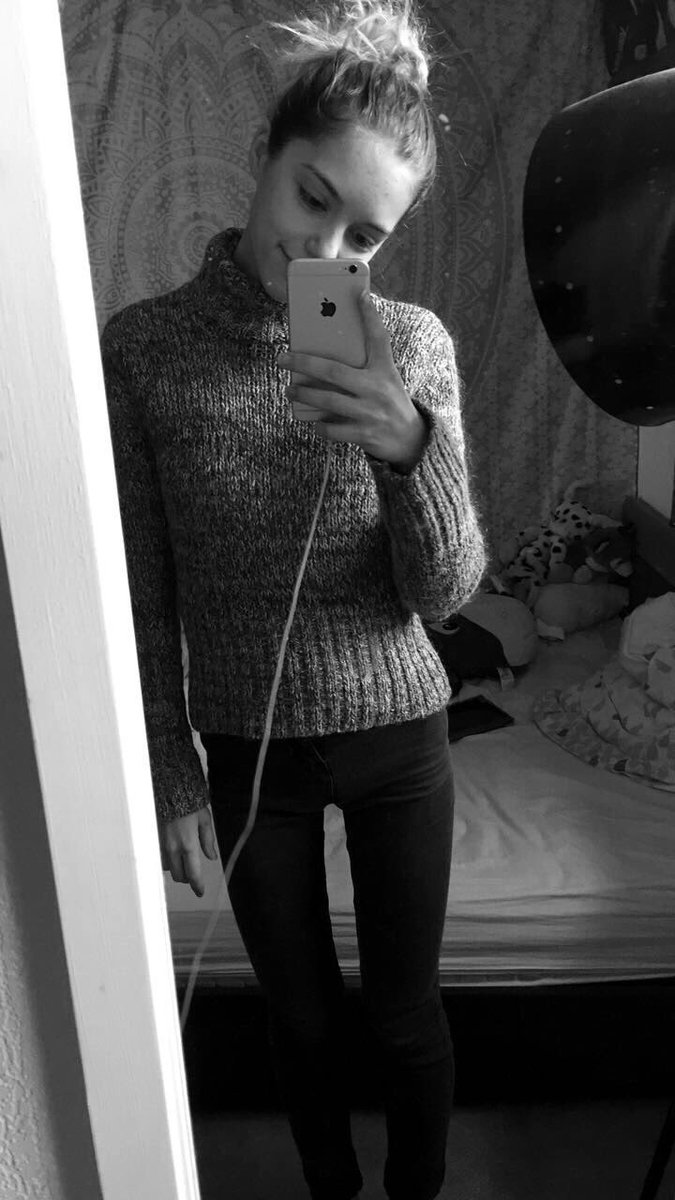 behapiall's tweet image. on peut s&apos;en sortir! le chemin est encore long mais il ne faut pas baisser les bras #fightanorexie