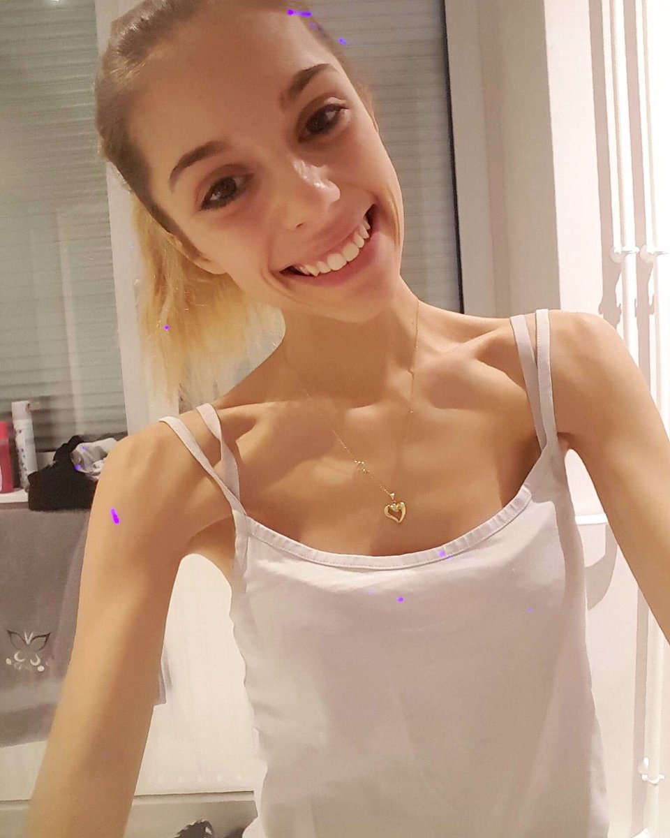 behapiall's tweet image. on peut s&apos;en sortir! le chemin est encore long mais il ne faut pas baisser les bras #fightanorexie