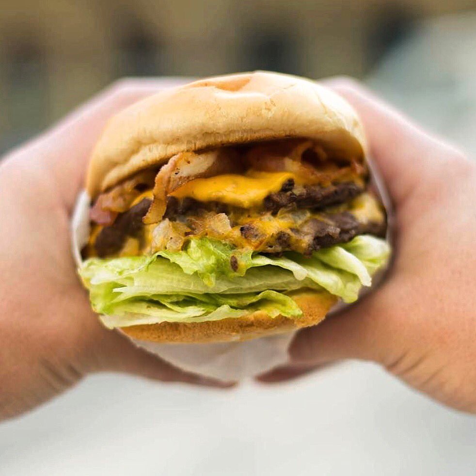 CaliBurger DC tweet media