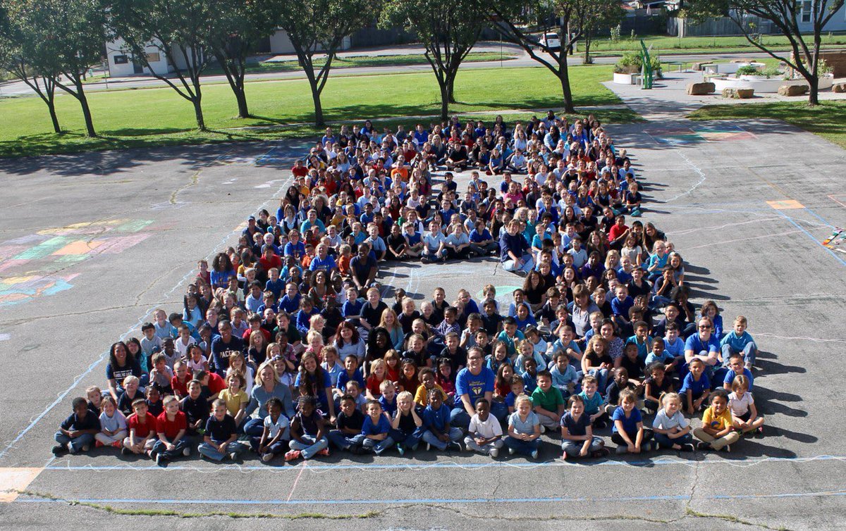 Great weather for a “B day” celebration! Thanks to the students, parents and staff for their hard work. We are now a grade B school!!!