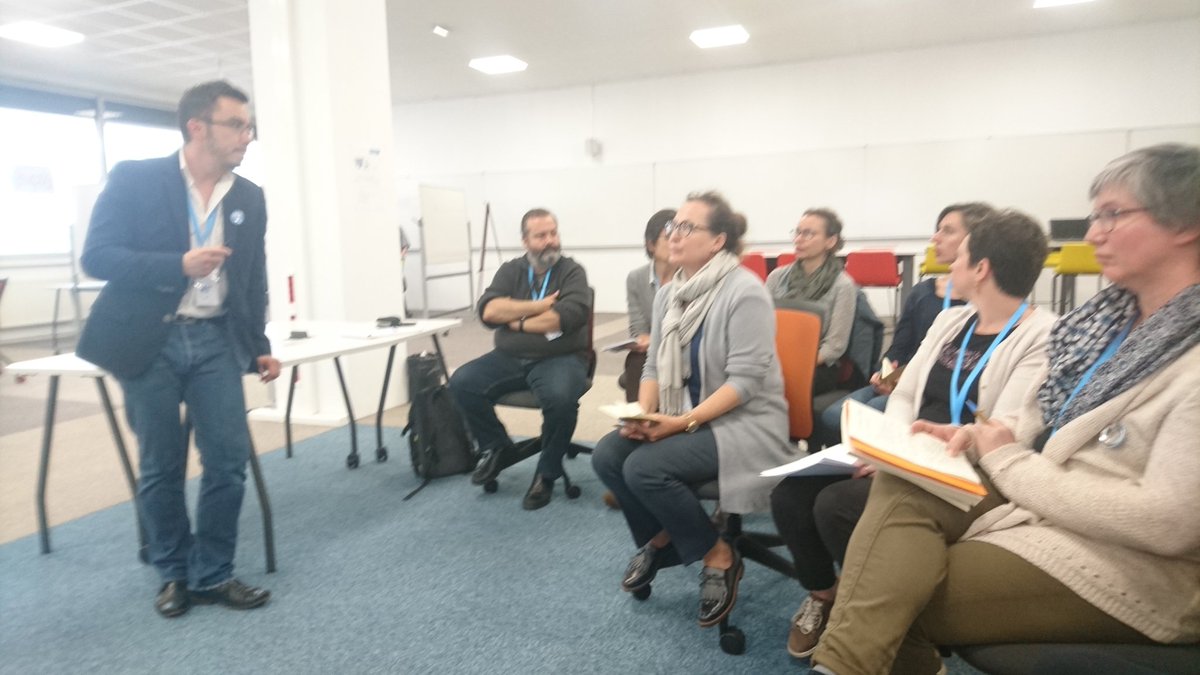 presdesruines's tweet photo. @bibcoline Restit' usages et méthodes UX + team #UbibCamp2 https://t.co/bKJUPeCReX