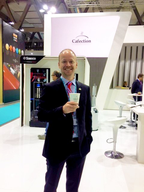 Evoca_NA's tweet photo. François Baron, CEO of Cafection, is waiting to share a cup of #Coffee with you at the Host Show, in Milan, #Italy (Octobre 20 to 24).
Discover the great taste and smell of bean to cup coffee perfectly brewed through one of our new Encore Series brewers!
#Cafection #host2017 https://t.co/1vTLfM7jFP