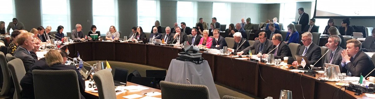 Productive meeting w/colleagues across Canada on how we can work together to #StopOverdose &amp; #Endstigma <a href="/CDNMinHealth/">Minister of Health</a> <a href="/AdrianDix/">Adrian Dix</a> <a href="/shoffmanAB/">Sarah Hoffman</a>