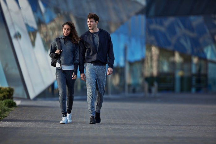 SKINS_USA's tweet photo. Wrap up in SKINS #Activewear layers for cool-weather activities π
Shop men's gear now: https://t.co/tChyD8x3lR #FitFall https://t.co/v7byHLaoBu