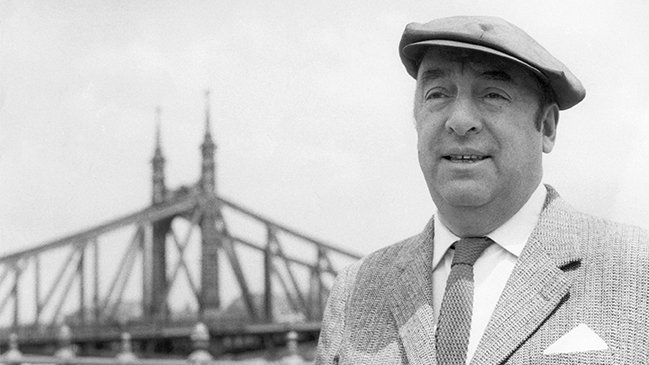 Cooperativa's tweet photo. [AHORA] Neruda no murió producto del cáncer de próstata, concluyeron los peritos https://t.co/3FY7QjtR5a https://t.co/W0nyRT7ldZ