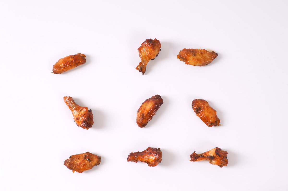 Clancys_Fancy's tweet photo. Prepping for Game Day. #WeekendVibes #ChickenWings #HotSauce #Tailgates #Football https://t.co/6zrGQ2tuqo