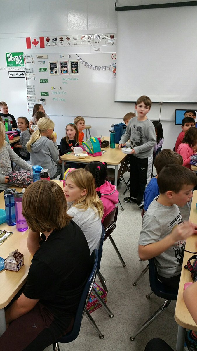 MrRJWhite's tweet photo. Stone Soup lunch today with our buddy groups to wrap-up Education Week 2017! #NESD #Brunswick #edupositive #EducationWeek2017 https://t.co/76QzrhUBVm