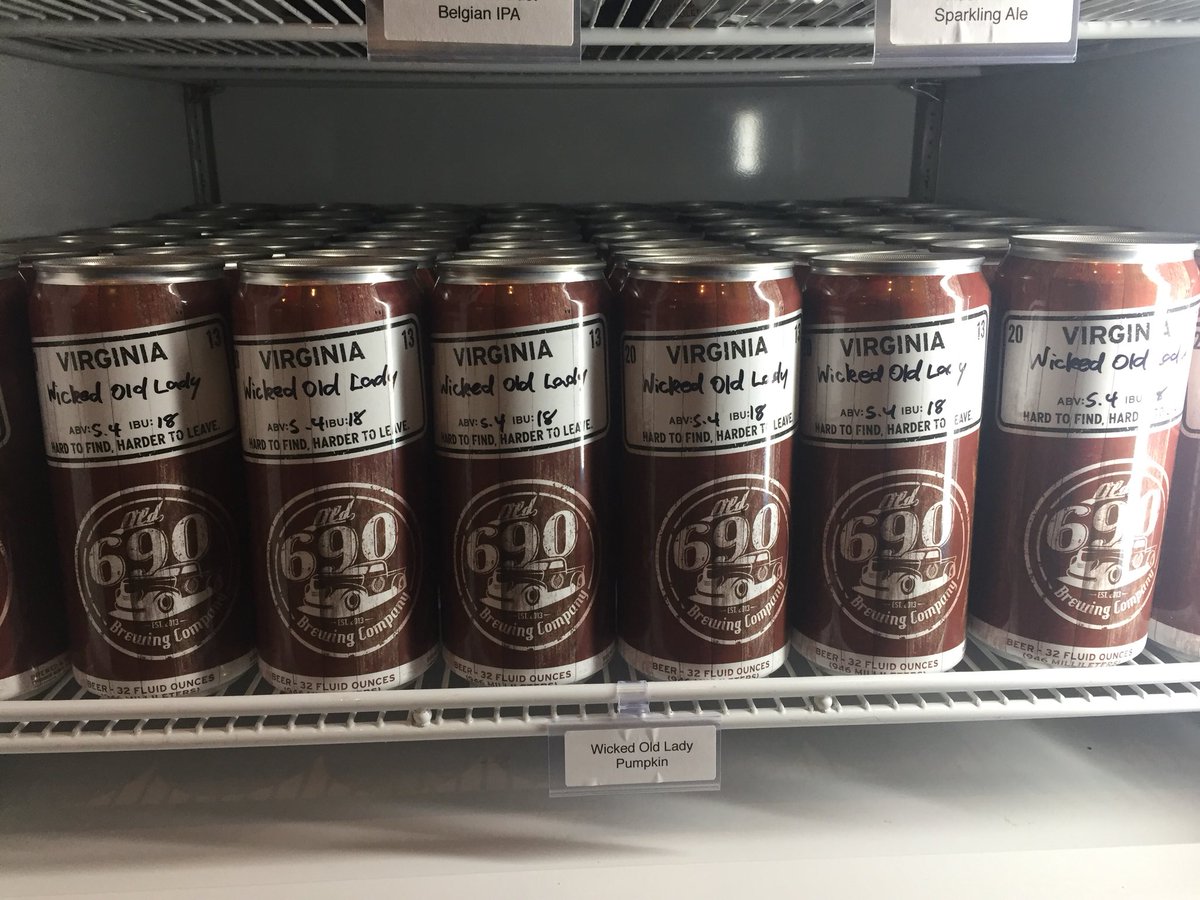 Old690's tweet photo. Wicked Old Lady Pumpkin Ale is available in crowlers tonight! https://t.co/vMmvIW1nnZ