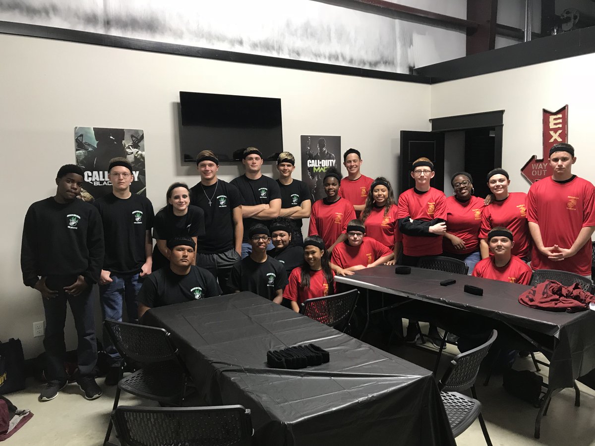 Brenham_MCJROTC's tweet photo. JROTC field trip to @AggielandWG working on teamwork and camaraderie. @BrenhamHS @BrenhamISD https://t.co/Gm3vbtt1Hn