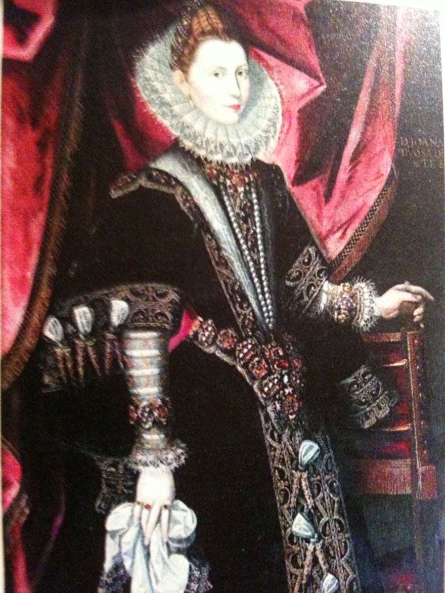 AnaSaezH's tweet photo. Learning abt Duchess of Feria, crucial for Anglo-Spanish relations. V.  appropriate as venue of #AIR2017 is what used to be her palace https://t.co/DerSEfcd8v