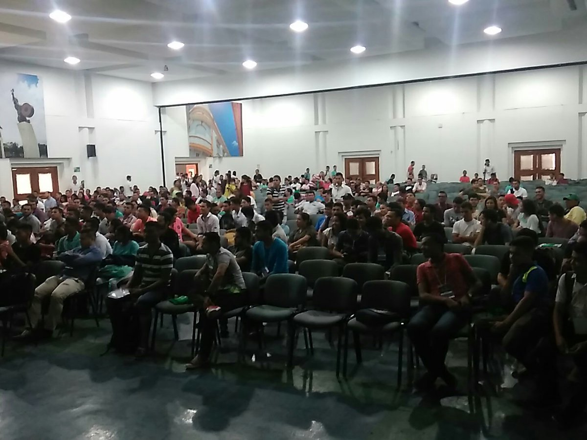 ralvaradot's tweet image. El auditorio en #Monteria #B_DotNet #CelesteSoftware #ExpertDay
