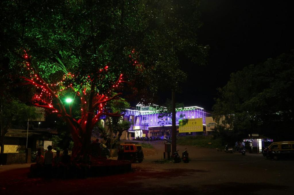 KonkanRailway's tweet photo. Thivim station wears a festive look as Konkan Railway observes पर्यटन पर्व, @RailMinIndia https://t.co/W3XY8k7mb6