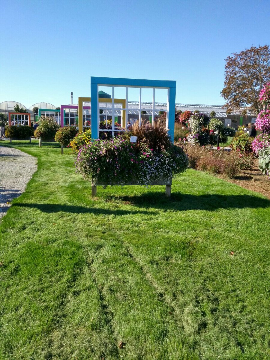 amahort's tweet photo. Had a great tour of #PleasantViewGardens as part of the Floriculture Research Alliance meetings this week! #gardens #leansystem #NewHamphire https://t.co/tBfTKGpQ5e