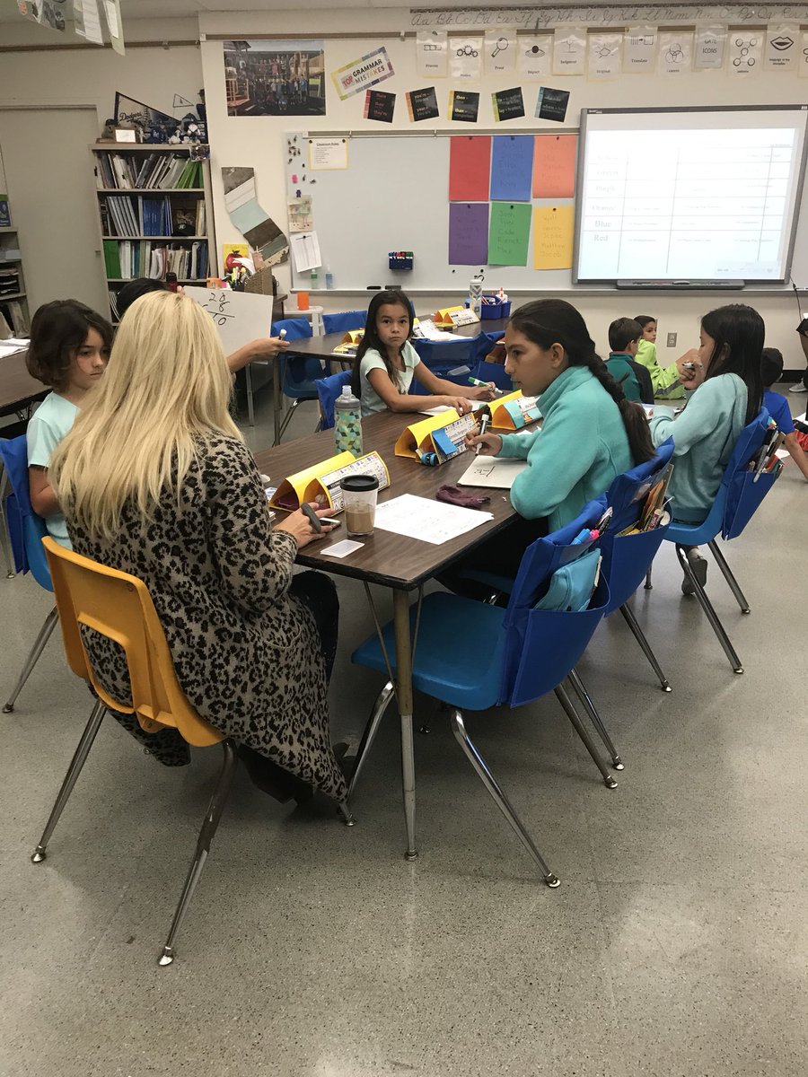 Haweselementary's tweet photo. Math centers on Friday morning! Parents helping build math fluency! #behawesome #befluent #weloveourvolunteers #4thgrade #mathrotation https://t.co/GBnCkL4XyY